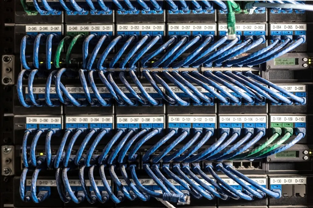 Labelled patch panels with neatly routed network cables